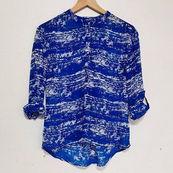 a.n.a. Petite Blue And White Tunic Top   Sz PM  EUC - Picture 3 of 6